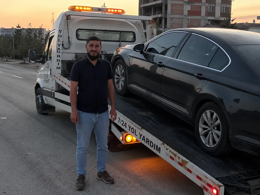 Bozkuş Çekici ekibi ve aracı